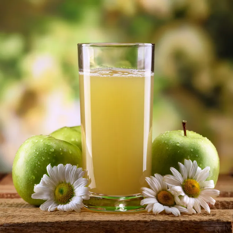 Suco de Camomila e Maçã Suco de Camomila e Maçã